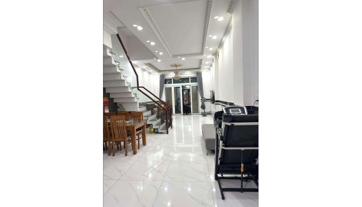 Đẹp Lung Linh 3 Tầng Hẻm Xe Tải 67m2_4.5x15m Quốc Lộ 13 Hiệp Bình Phước Thủ Đức Chỉ 8,3 tỷ